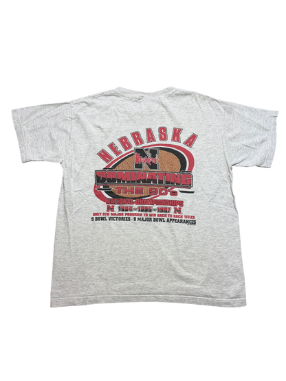 Unbranded Huskers Tshirt (M)